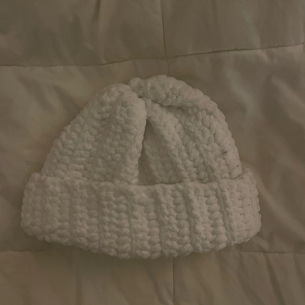 White Chunky Crochet Beanie